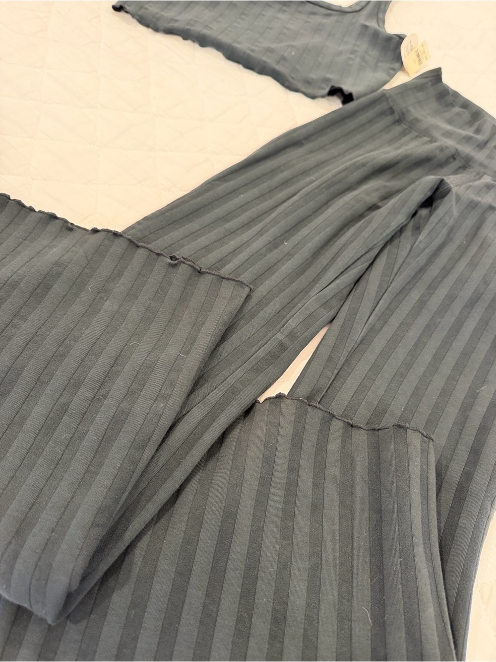 aerie Black Ribbed Tank Crop & Wide Leg Pants Set - Picture 4 of 4
